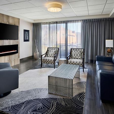 Sheraton Hamilton Hotel Extérieur photo